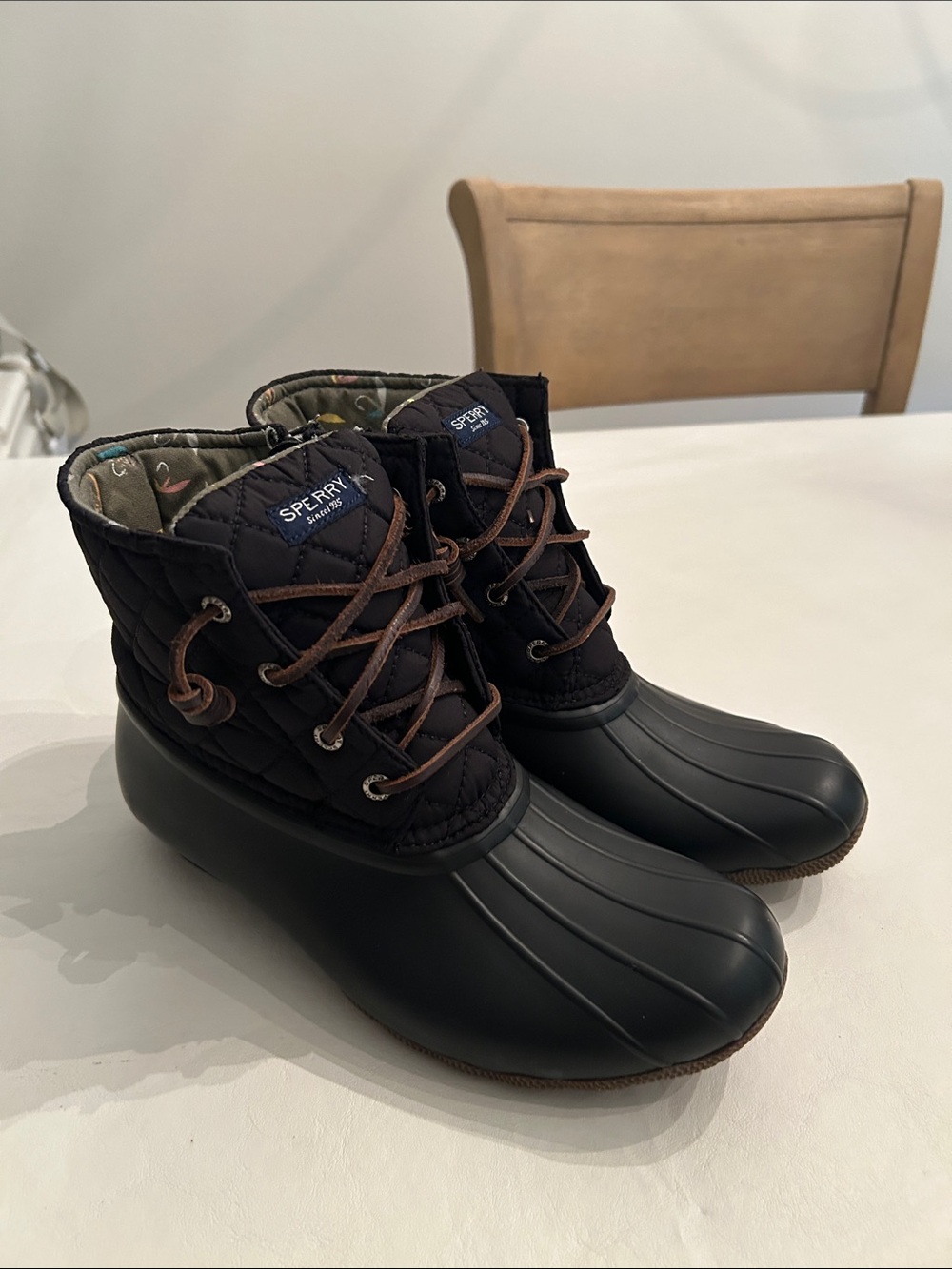 Sperry Black Quilted Lace-Up Duck Rain Boots